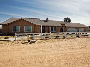 14403 Musgrave Rd, Oak Hills, CA 92344