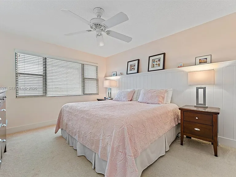40 NE Plantation Rd #301 — Photo 10