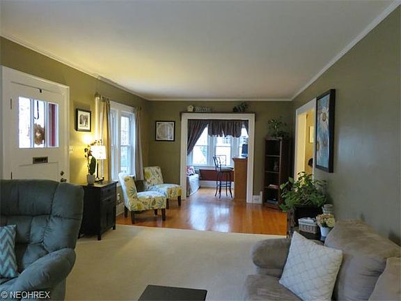 4th image of 3488 Edgewood Dr
