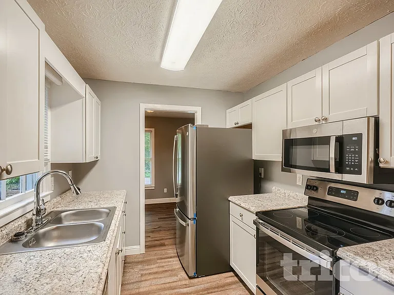 847 Raintree Way SE — Photo 7