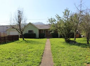 1125 A St, Springfield, OR 97477