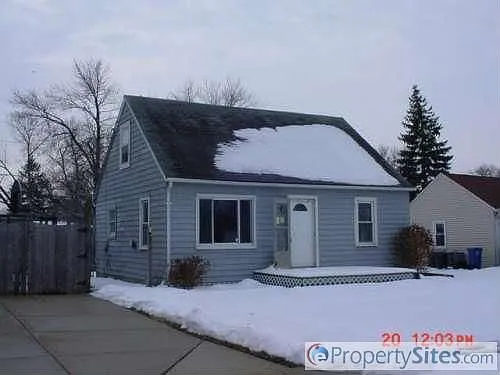 5801 W 82nd Pl photo 1