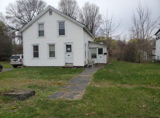 12 Henry St, Glens Falls, NY 12801