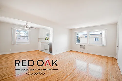 1148 S Sherbourne Dr #5 Photo 1