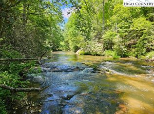 2760 Absher Rd, Traphill, NC 28685