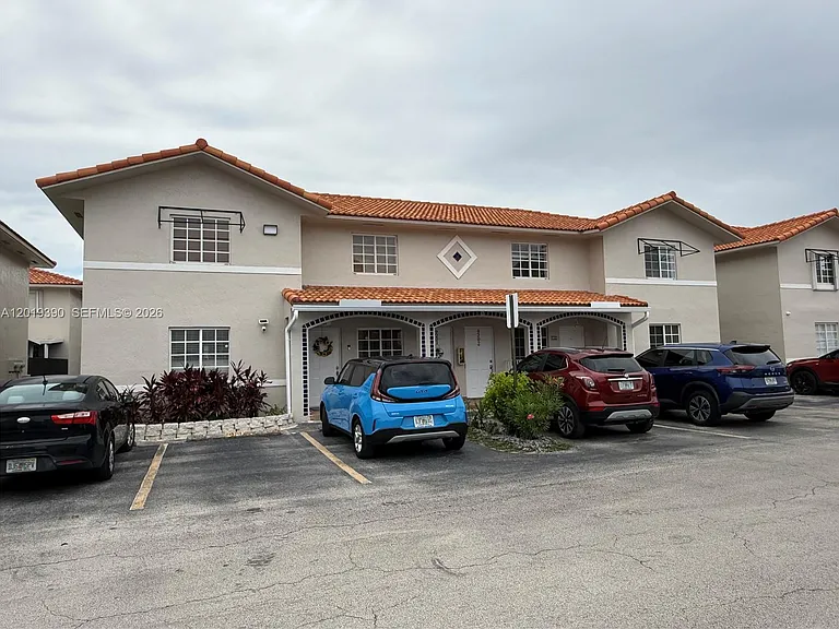 10101 W Okeechobee Rd #9202 — Photo 3