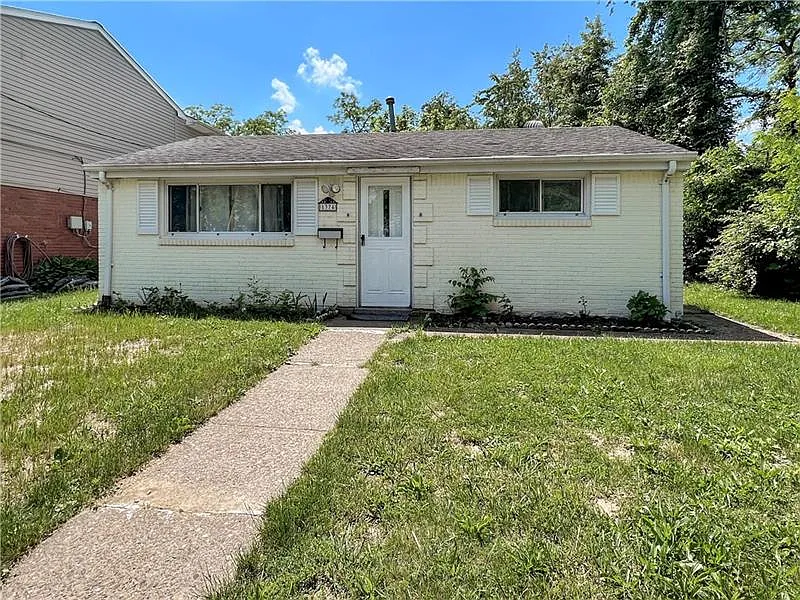 1374 Terrace St photo 1