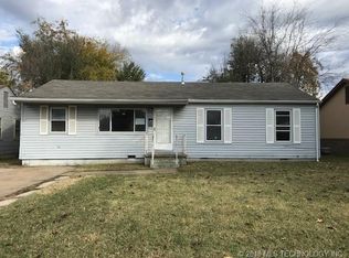 7849 E King St, Tulsa, OK 74115