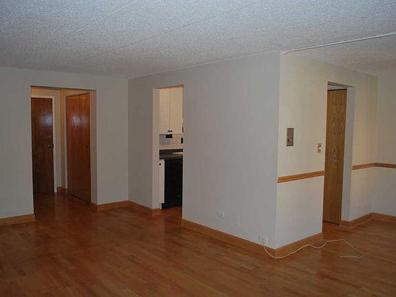 5th image of 477 Graceland Ave APT 2G
