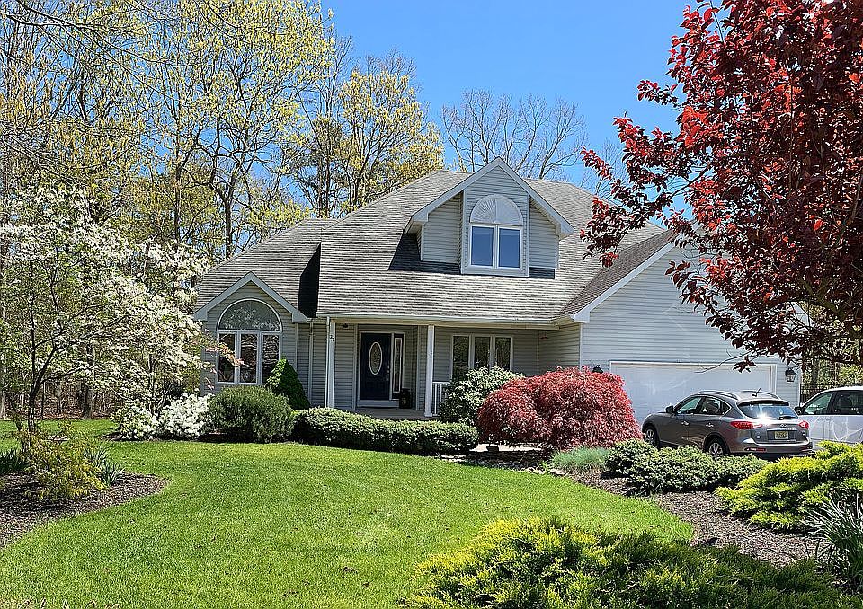 27 Ridgemont Drive