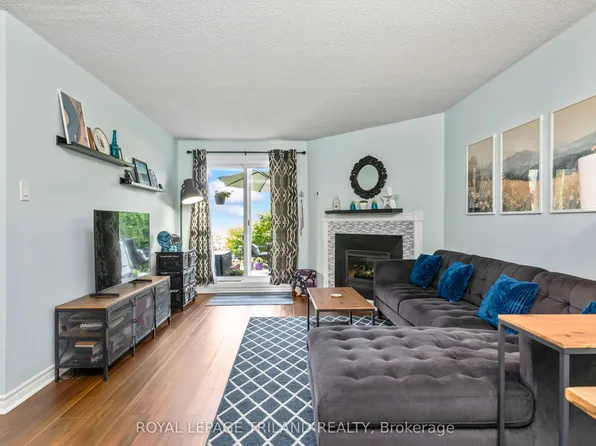 735 Deveron Cres #116, London, ON N5Z 4X8
