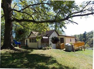 105 Cove Ridge Ln, Allisonia, VA 24347