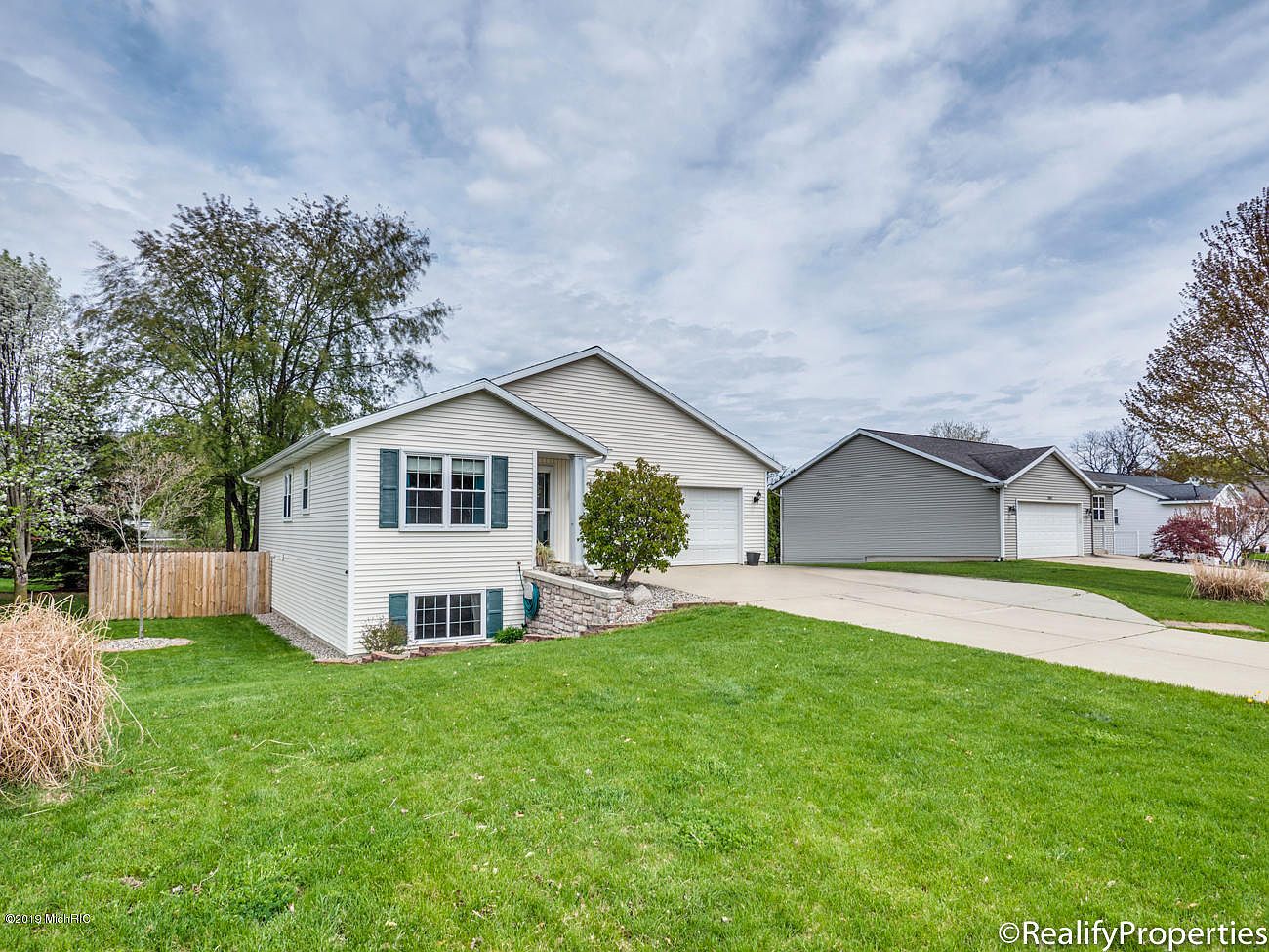 2847 Hagerview Ct, Jenison, MI 49428 Zillow