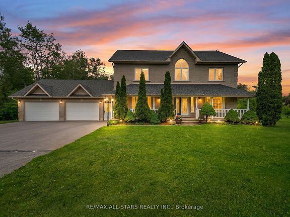 3rd image of 6 Audubon Way