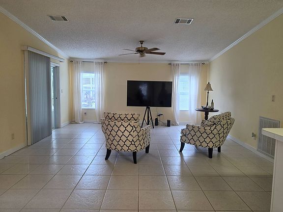 2nd image of 88 Habersham Dr