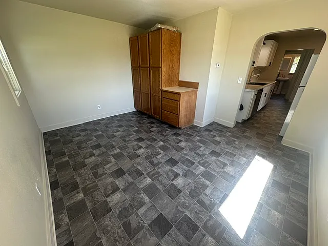 1615 SE 2nd St — Photo 8
