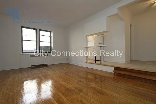 Rented by City Connections Realty | media 19