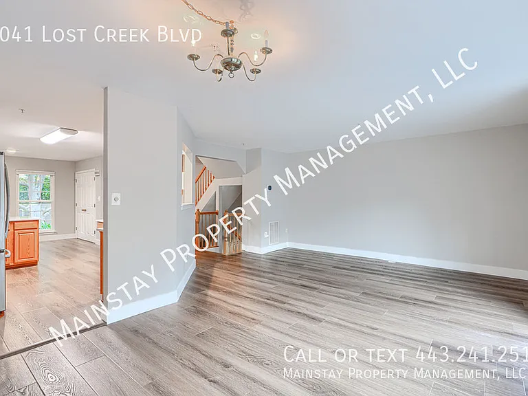 3041 Lost Creek Blvd — Photo 9