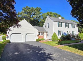 42 Wayside Ln, Ashland, MA 01721