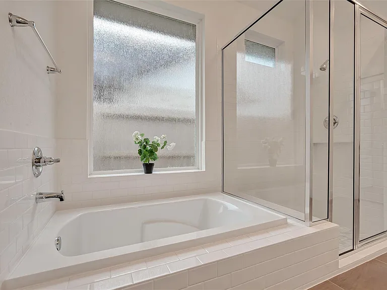 6027 Churchill Springs Ln — Photo 17