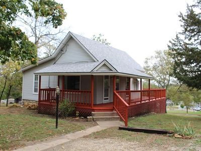 326 Isacks St, Lecompton, KS, 66050