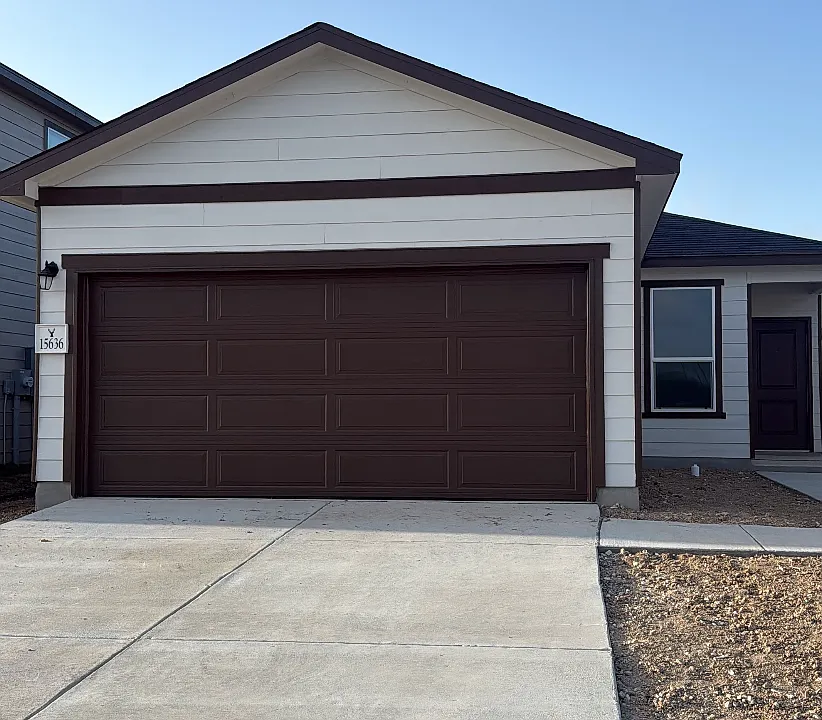 15636 Bonito Loop