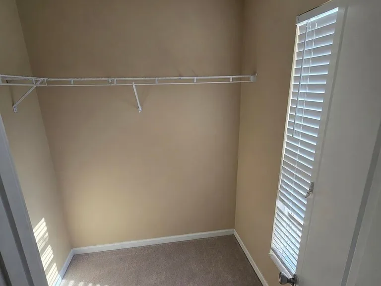 334 Silver Maple Dr — Photo 13