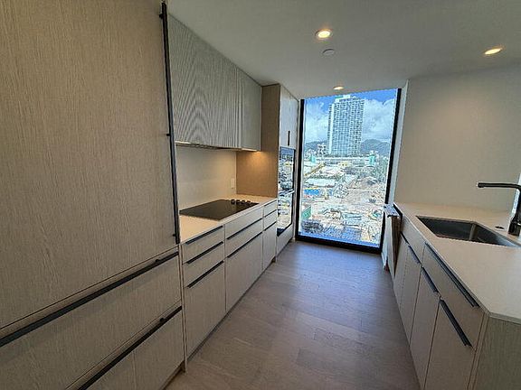 3rd image of 333 Ward Ave #334