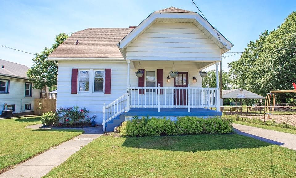 1st image of 607 Blanche Ave