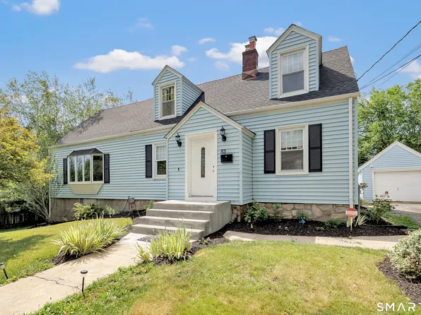 83 Stonybrook Road, Stratford, CT 06614