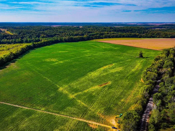 2 N 100th Rd W, Worthington, IN 47471