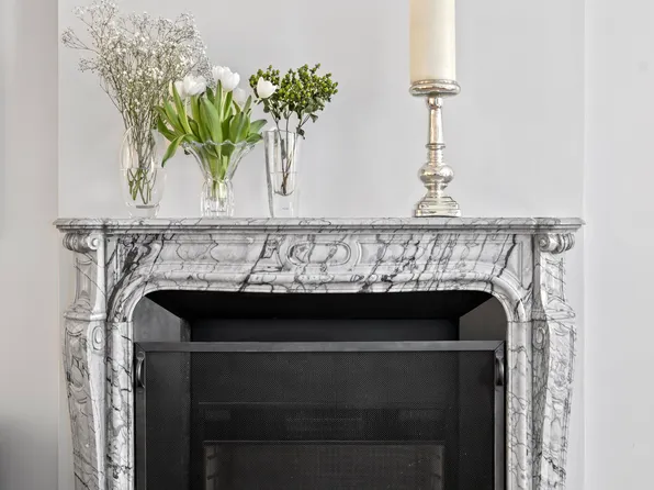 71 Park Avenue 3B image 2 of 14