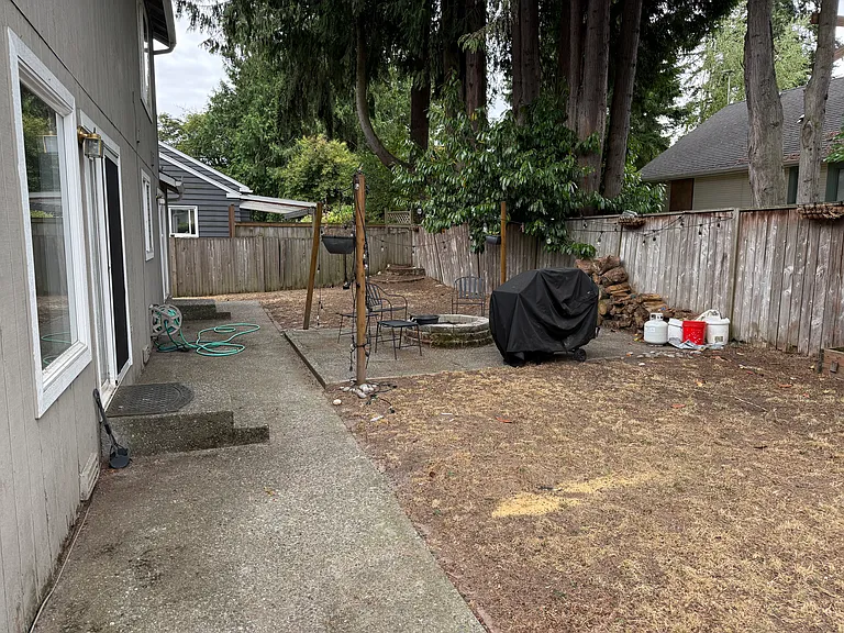 10755 20th Ave NE — Photo 10