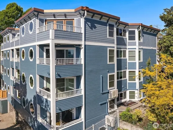 303 13th Avenue E #301, Seattle, WA 98102