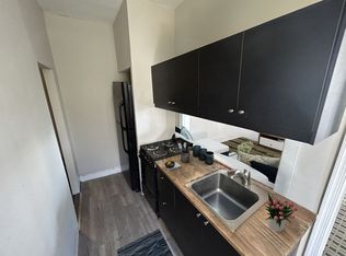 116 Walnut Ave APT 2, Ardmore, PA 19003