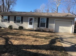 3026 Saint Camella Ln, Saint Charles, MO 63301