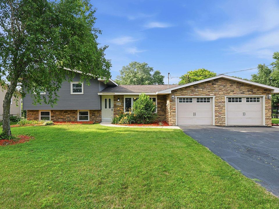 1st image of W10942 Bayview Dr