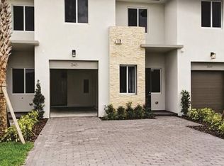 340 Pioneer Way, Royal Palm Beach, FL 33411