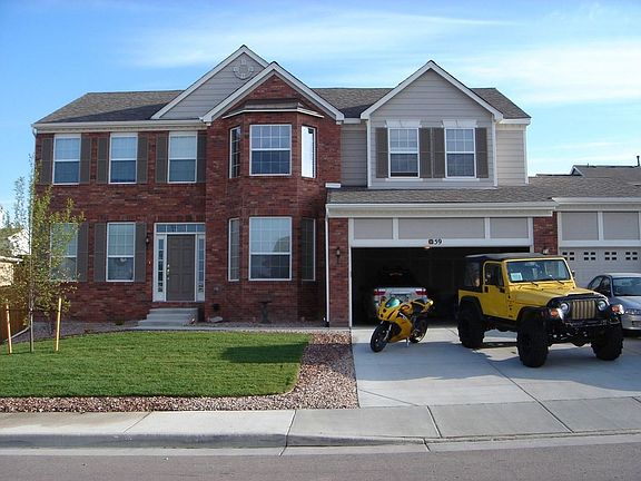 South facing, Sun all day.. 3 car finished Garage