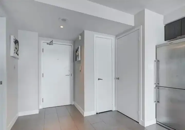 15 Fort York Blvd #1508 — Photo 6