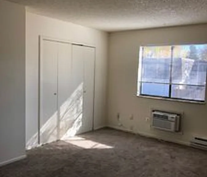 1628 E Pitkin St #B — Photo 6