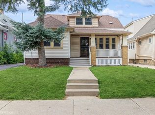 2919 N 59th St, Milwaukee, WI 53210