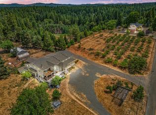 2260 Larsen Dr, Camino, CA