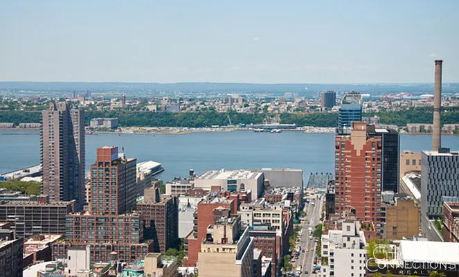 Rented by City Connections Realty | media 6