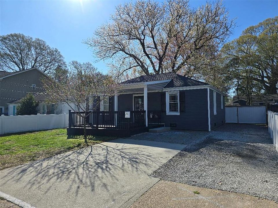 1st image of 3761 Larkin St
