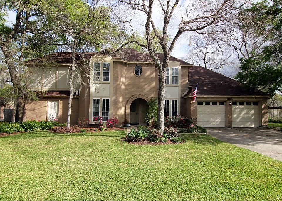 1st image of 803 Balmoral Ct