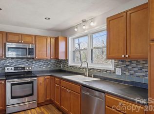 68 Lisam Way, Etowah, NC 28729