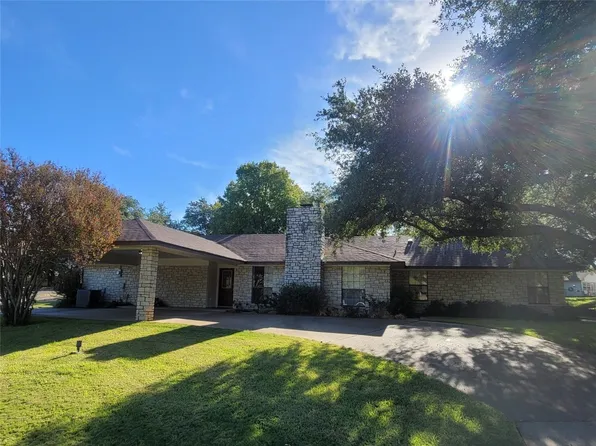 6103 Laredo Ct, Granbury, TX 76049