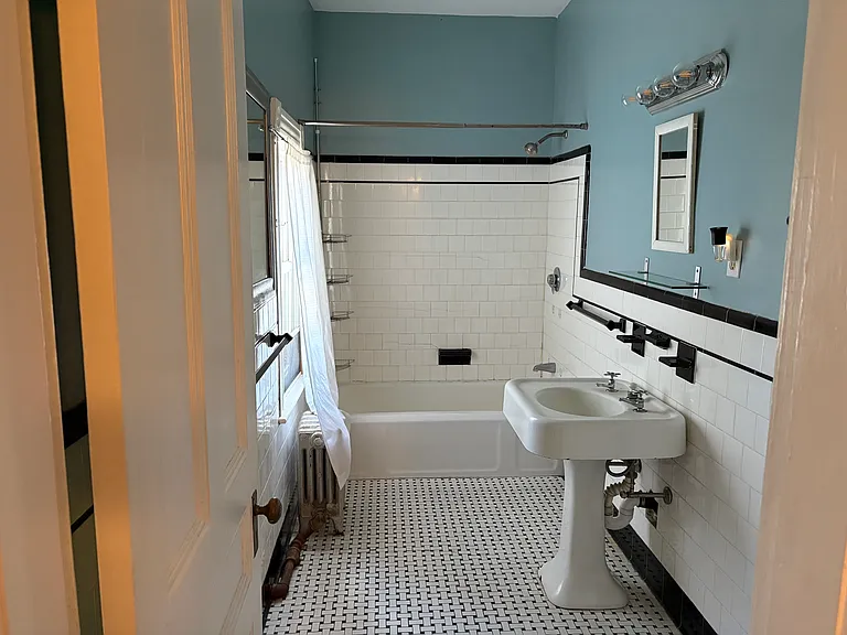 59 Bainbridge Ave — Photo 12