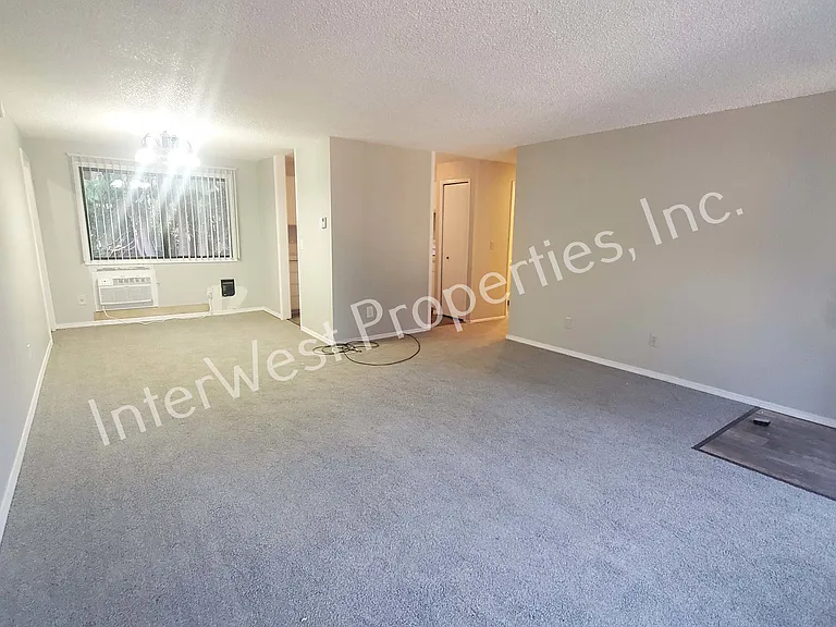 9685 SW Whitford Ln — Photo 3